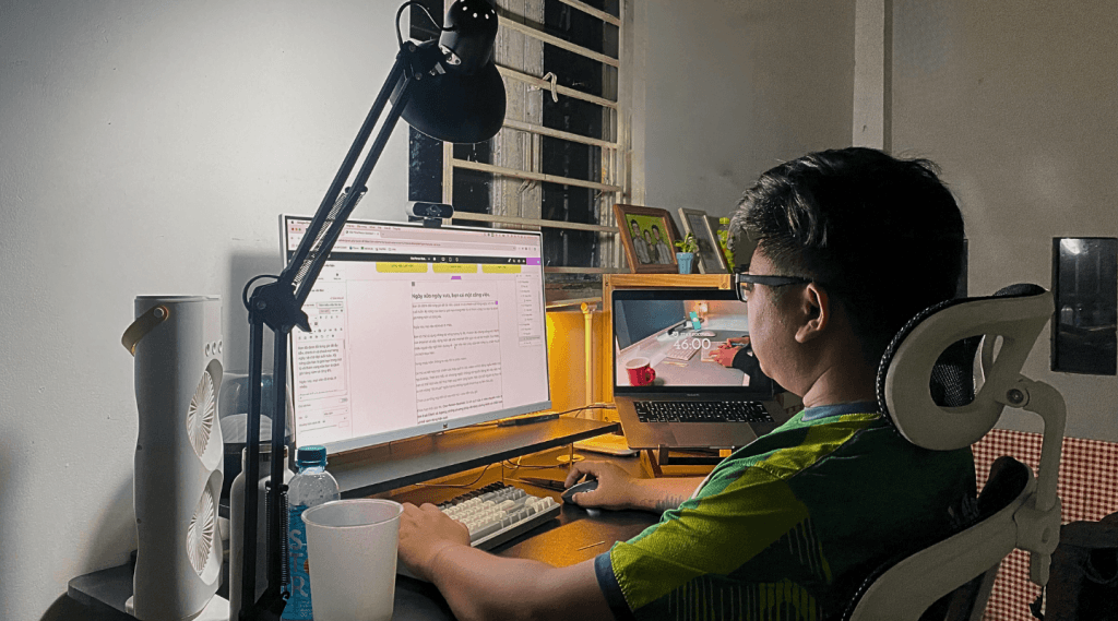 Làm việc bất chấp giờ giấc